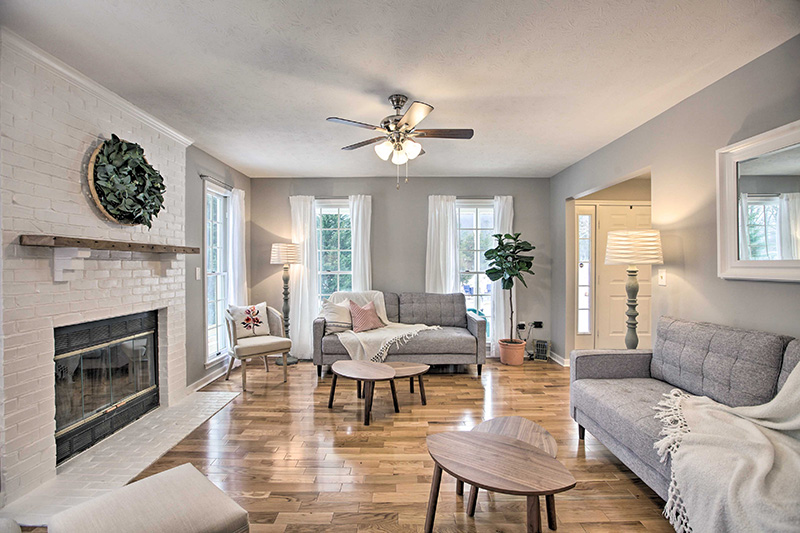 Cheval Circle Interior