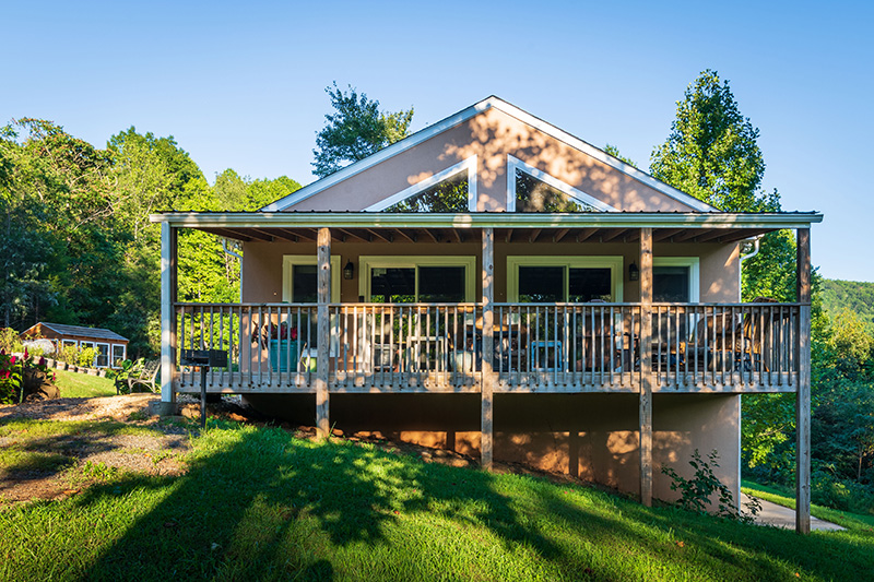 Cottage on the Knoll
