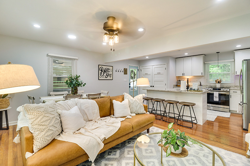 Papa's Cottage Interior