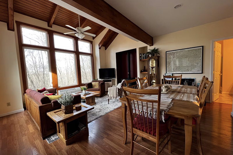 Spyrock Lodge Interior