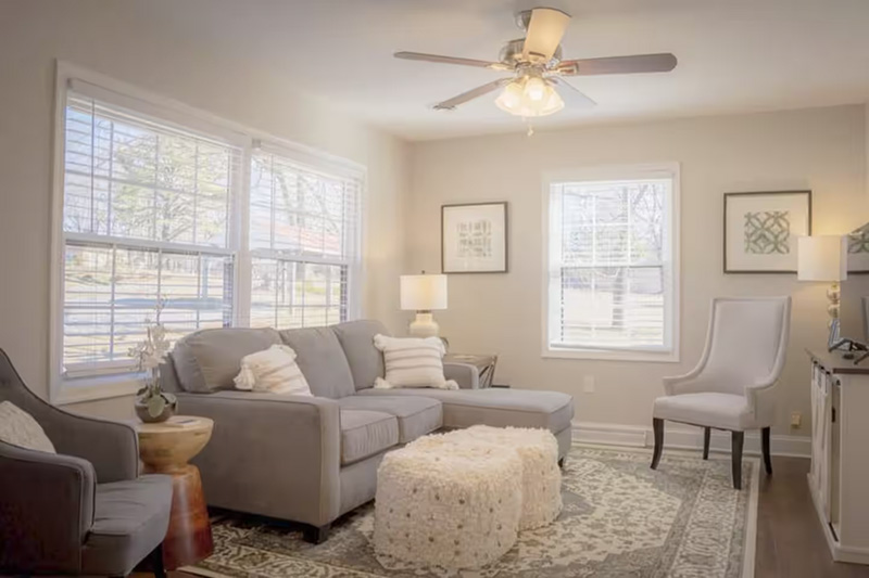 Time to Wine Down Interior