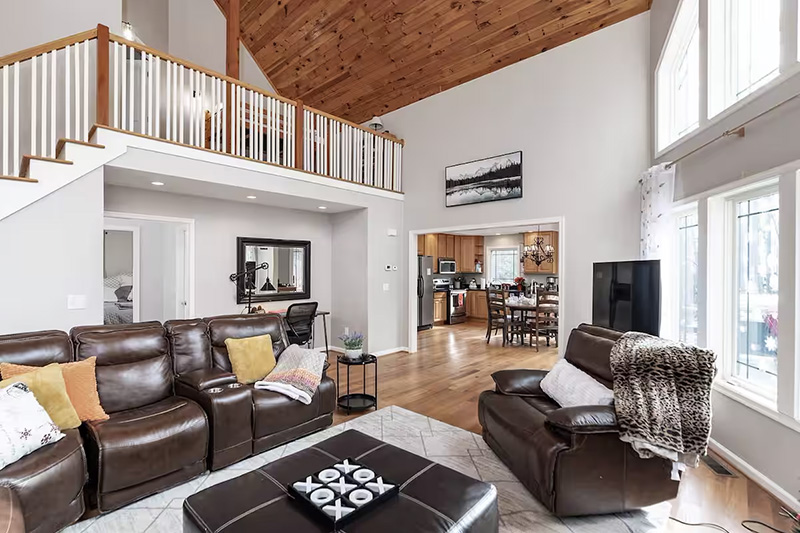 Wintergreen Ridge Retreat Interior