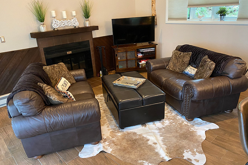 Ethan's Den Interior