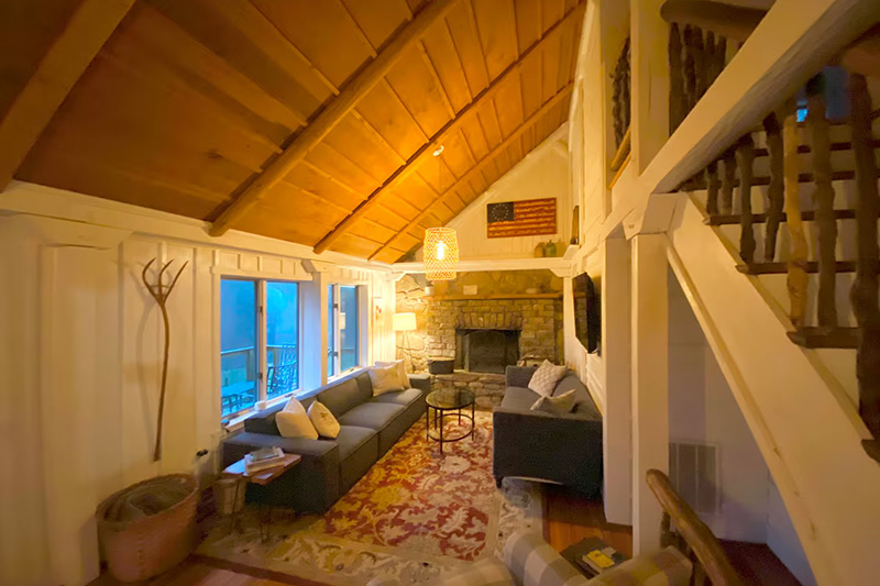 Four Elements Farm Interior