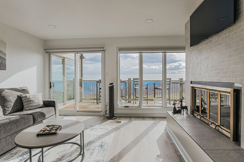 Mountain View Vista Interior