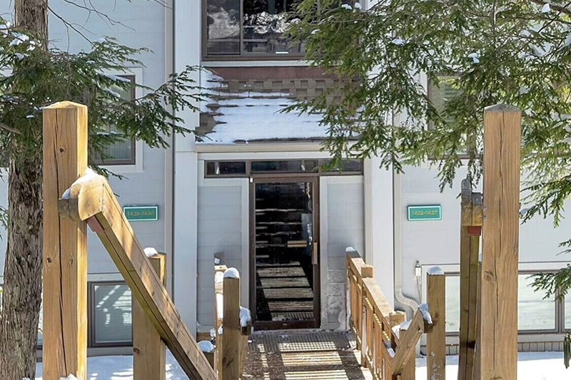 Highlands 1426 Condo