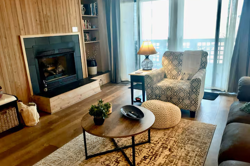 Home on the Ridge Interior