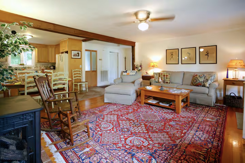 Rockfish Valley Farm Guest House Interior