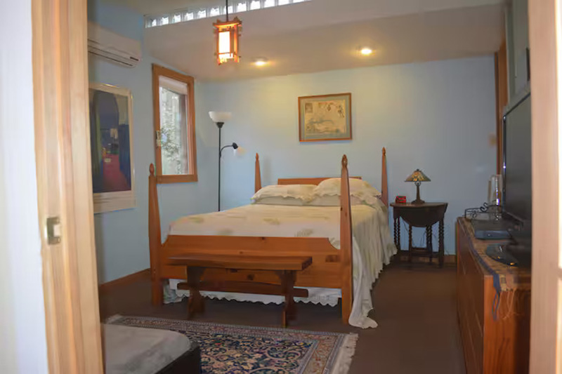 Woodland Hideaway Interior